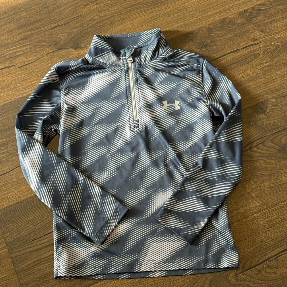 Under Armour Boys’ Navy White Printed 1/4 Zip Pullover Size 5